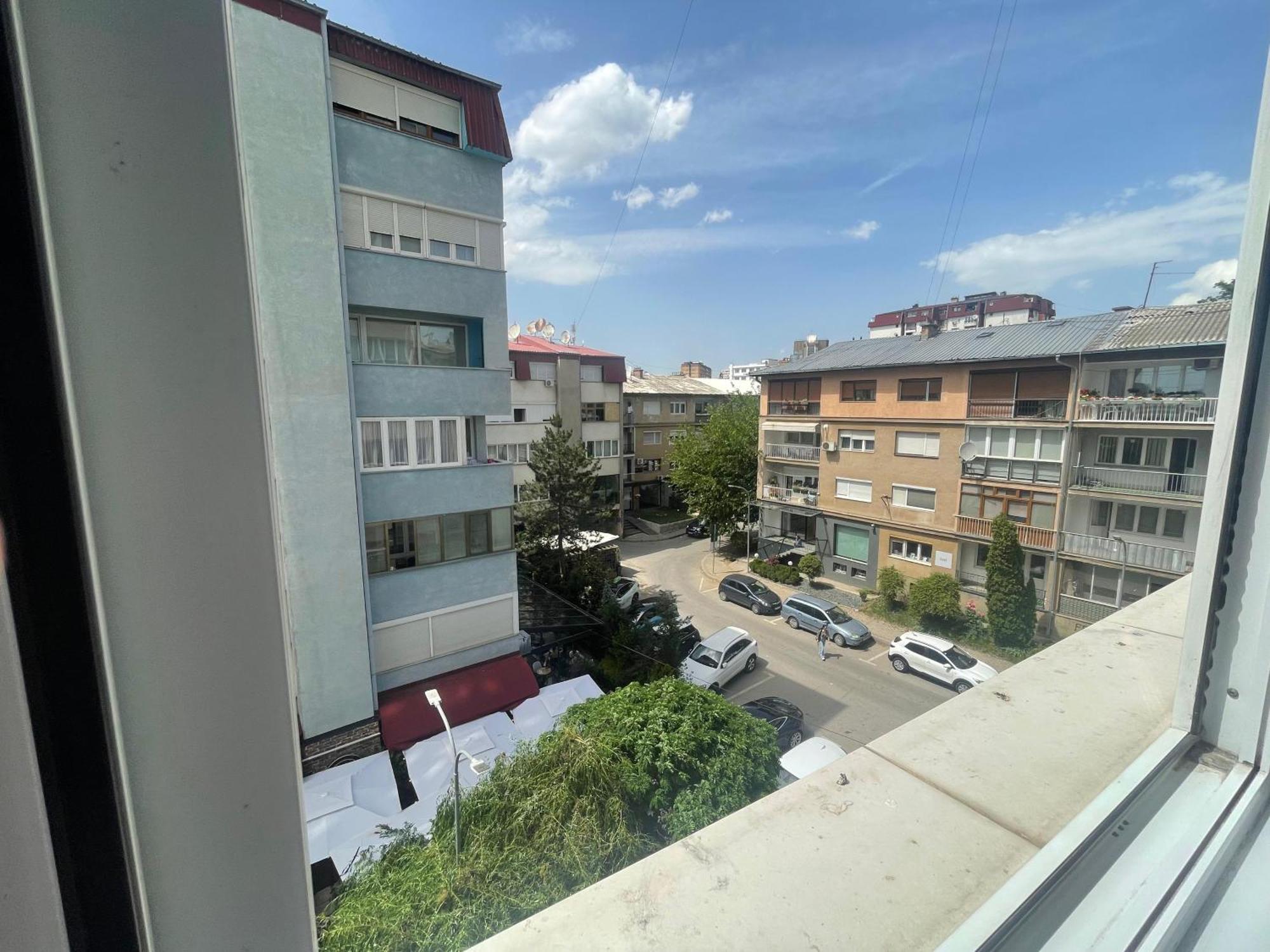 פרישטינה Shesh Hostel מראה חיצוני תמונה