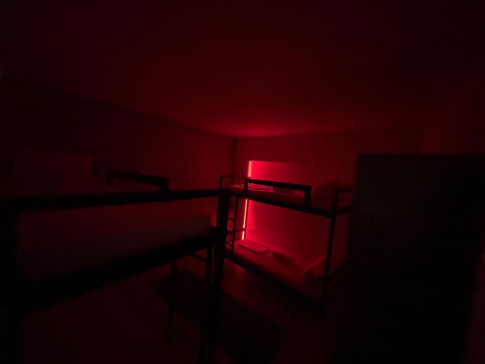 פרישטינה Shesh Hostel מראה חיצוני תמונה